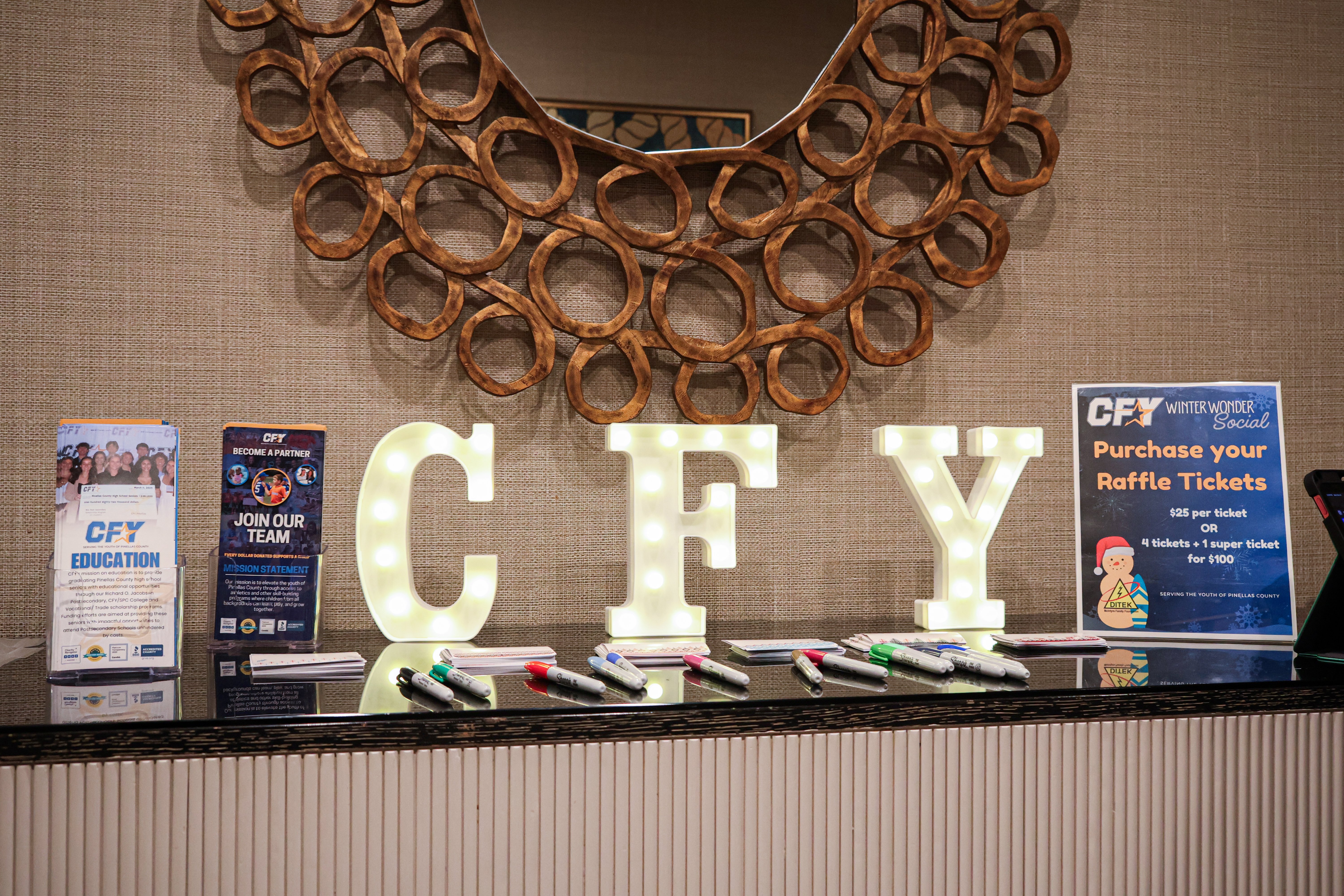 20251208_232100810_iOS